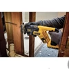 Kép 2/3 - DeWalt 18V XR KEFE NÉLKÜLI orrfűrész (kardfűrész, szablyafűrész) készletben DCS367P2-QW
