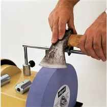 Scheppach JIG 40 - persely fejszék élezéséhez Scheppach JIG 40 - persely fejszék élezéséhez
